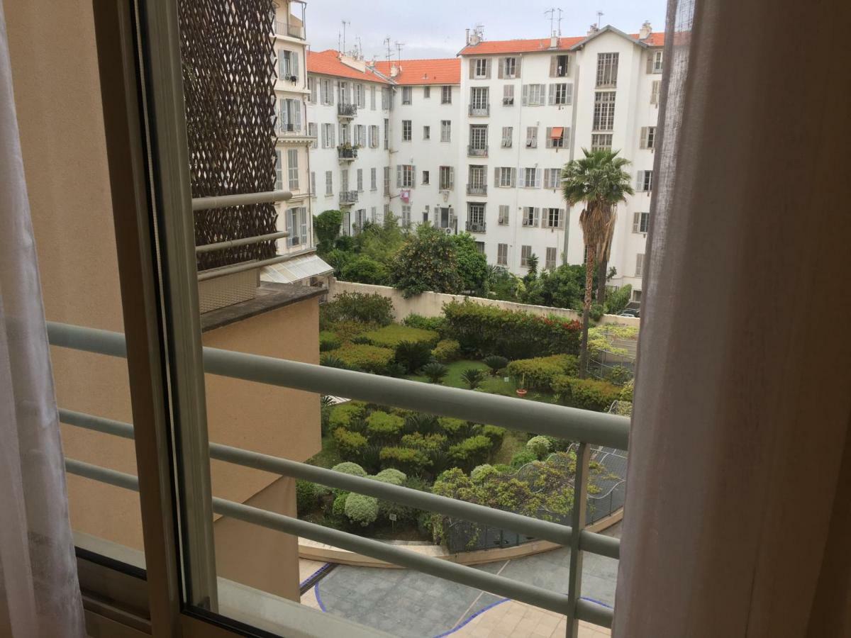 Quiet Flat Next To The Beach Nice Bagian luar foto